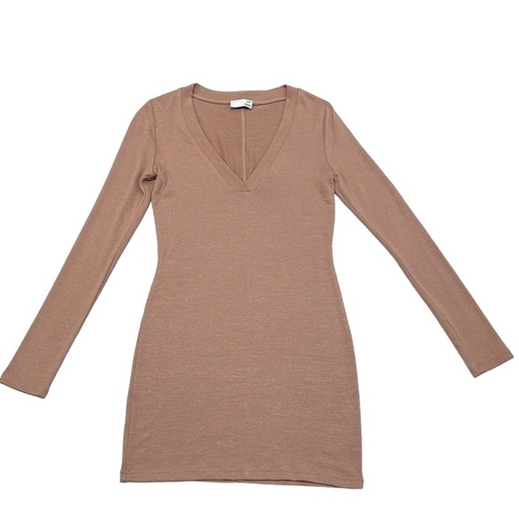 ARITZIA WILFRED FREE Dress Bodycon V-neck Long Sleeves Stretchy Size XS - Picture 2 of 16
